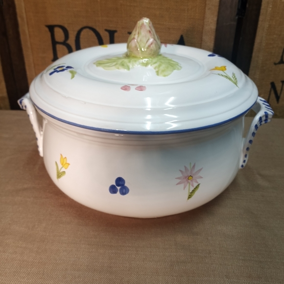 Cantagalli Soup Tureen, Hand Painted, Made in Italy - Picture 2 of 6